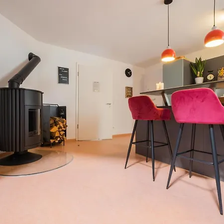Dreamcation - Ehemalige Kirche & Pfarrerwohnung, 3d-tour, Terrasse, Garten, Bbq Appartamento *